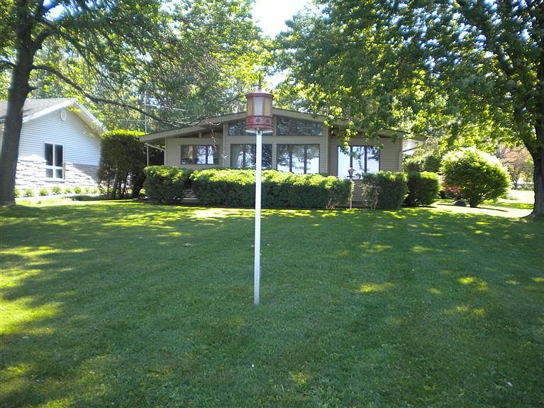 1st image of 6769 S Lake St