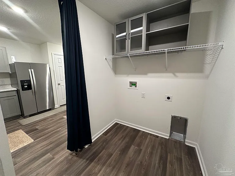 8752 Schooner Ln — Photo 11