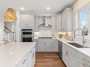 17 Goodwin Dr #56, Woburn, MA 01801