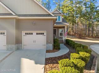 48 Cypress Cir, Southern Pines, NC 28387