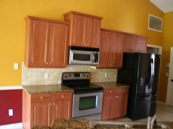 4th image of 586 Quail Lake Dr