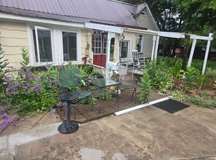 10421 Dodge Rd, Montrose, MI 48457