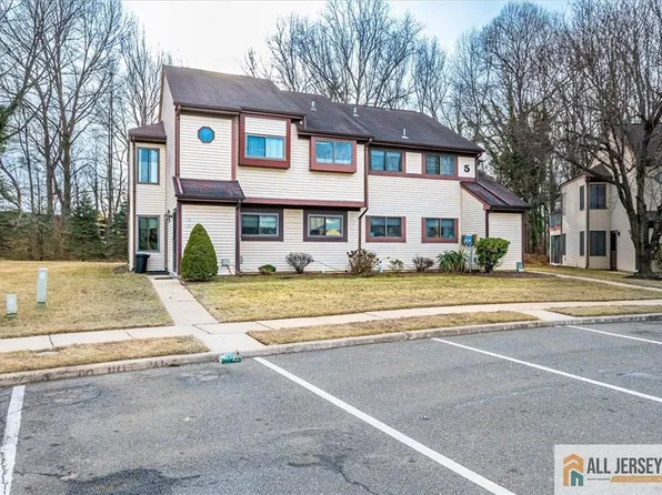 504 Jacob Ct, Dayton, NJ 08810