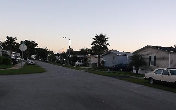 5th image of 621 NW 217th Way