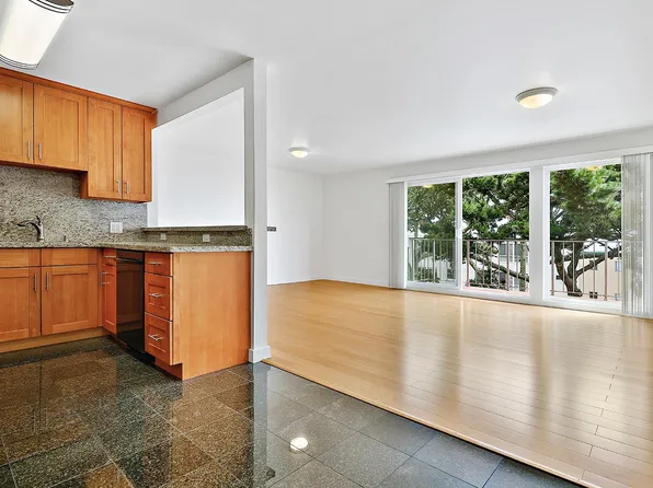 80 Crestline Dr APT 3, San Francisco, CA 94131