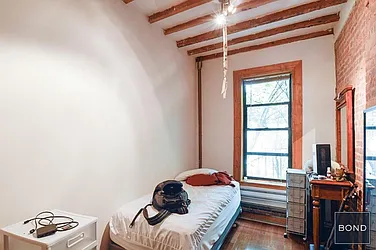 Rented by Bond New York