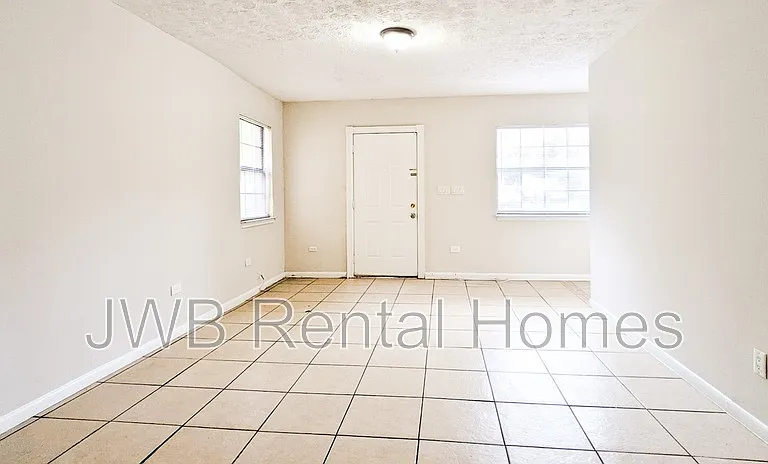 8905 Madison Ave — Photo 6