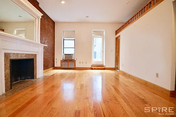 Rented by Spire Group | media 4