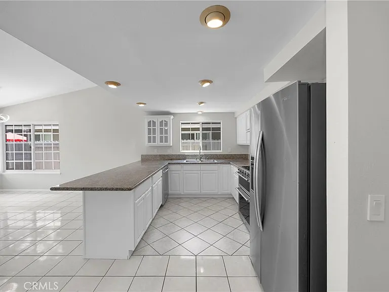 14232 Matisse Ave — Photo 10