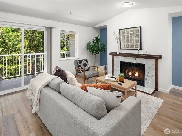 949 Aberdeen Avenue NE #C309, Renton, WA 98056