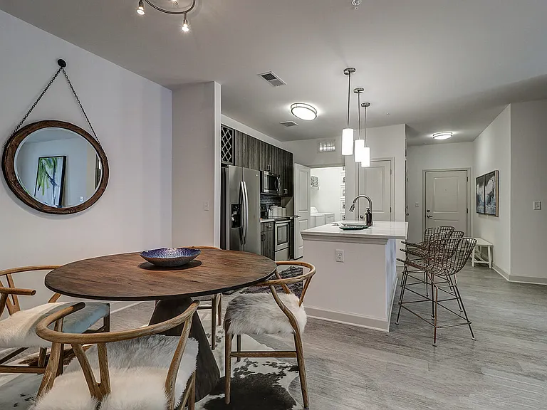 Legacy Mount Pleasant Apartments — Photo 17