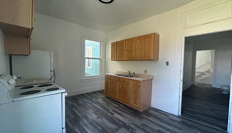 1734 Kinney Ave #3 — Photo 4