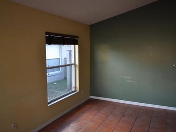 5th image of 12844 Parkbury Dr
