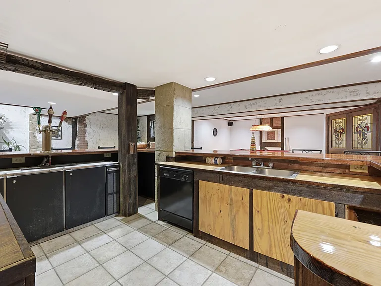 7410 Ratchford Ct — Photo 20