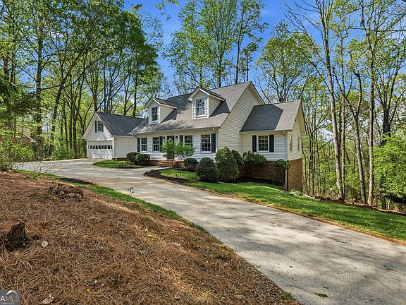 3rd image of 2436 Thompson Mill Rd