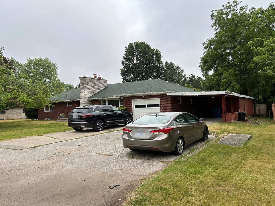 2nd image of 360 Clardelle Ave