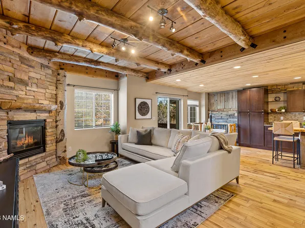 1105 W Overland Pass Dr, Flagstaff, AZ 86005