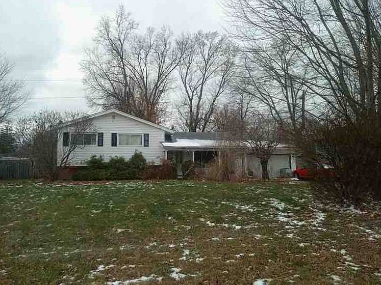 1st image of 6210 Meadowbrook Dr