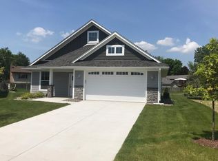 10136 Kissel Ct NE, Blaine, MN 55014