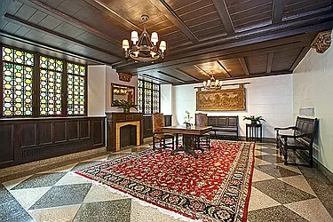 Rented by Nest Seekers International