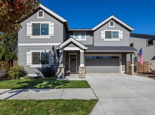 4395 SW 36th St, Redmond, OR 97756