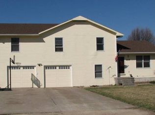 215 N Noble St, Riley, KS 66531