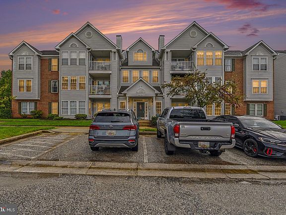 2nd image of 9547 Devonwood Ct #9547