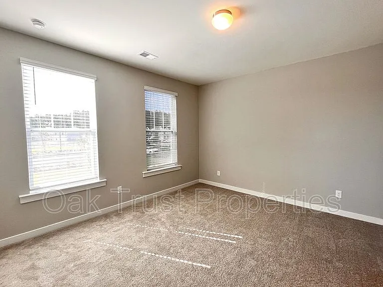 113 Summer Tanager Dr — Photo 12
