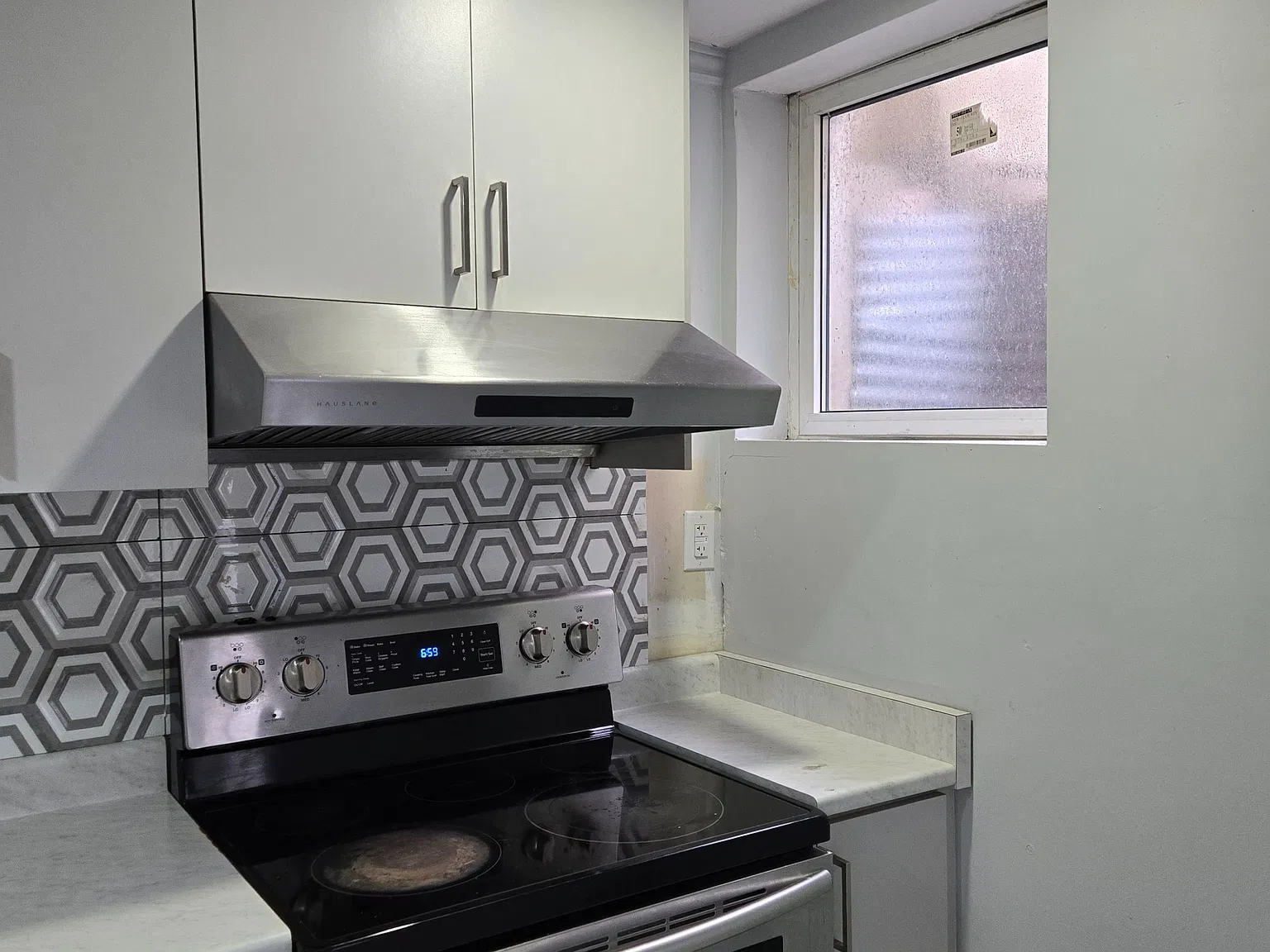 2 bed, $1,700 — Photo 3