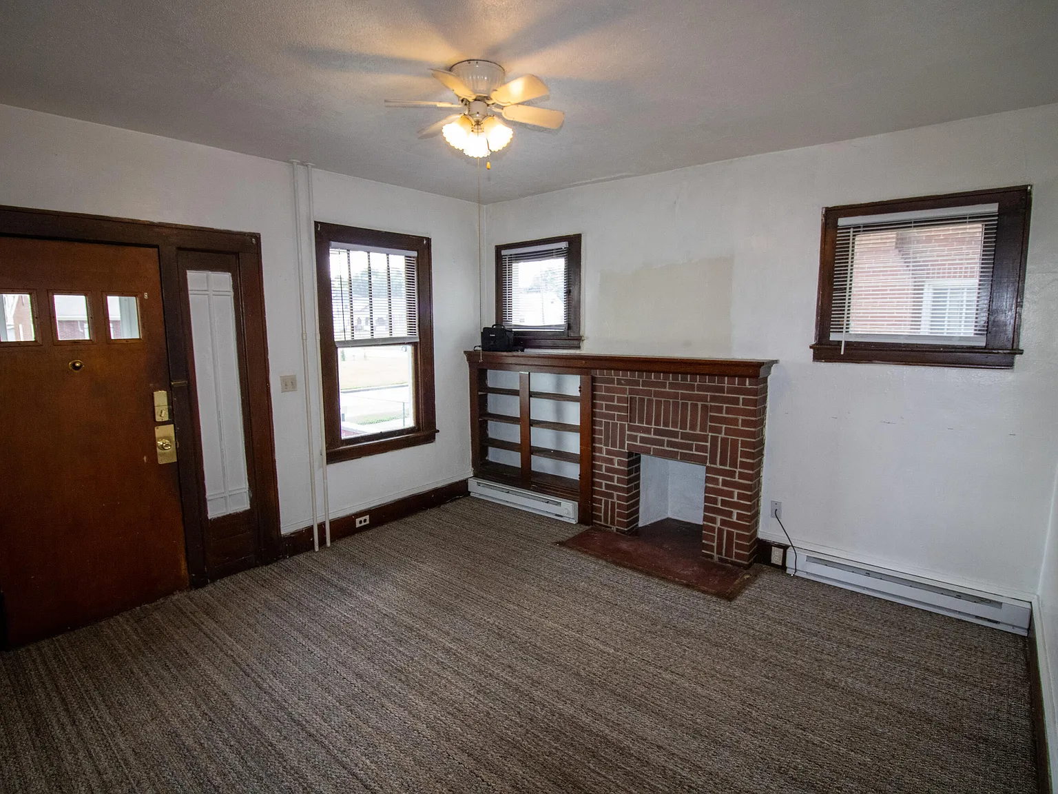 1 bed, 1.0 bath, 700 sqft, $940 — Photo 4