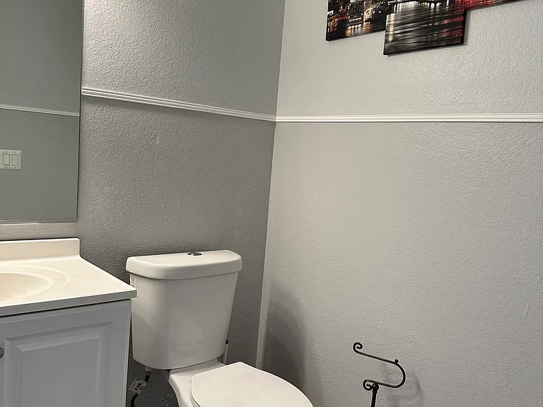 1337 E Charleston Ave — Photo 24