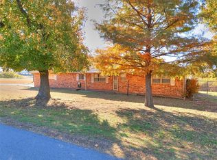 300 Wildwood Dr, Tuttle, OK 73089