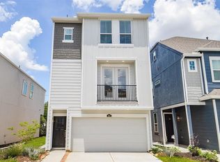1915 Huntly Chase Dr, Houston, TX 77080