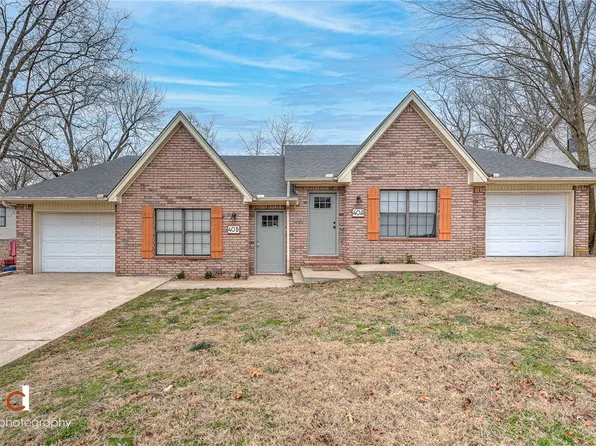 40 Holly Dr, Bentonville, AR 72712