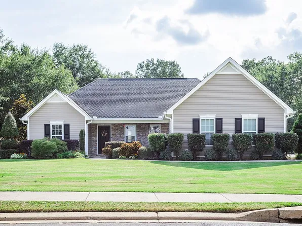 3 Seay Dr SE, Rome, GA 30161