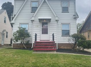 5183 Thomas St, Maple Heights, OH 44137