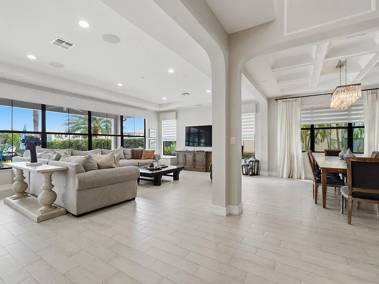11415 Watercrest Cir E — Photo 12