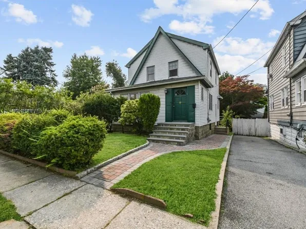 9 Alida Street, Yonkers, NY 10704