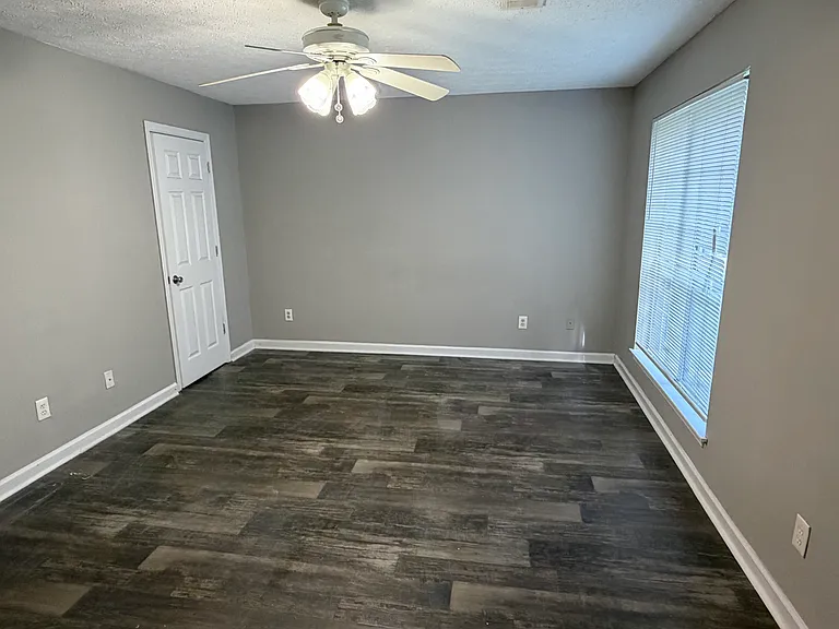 6208 Cross Tie Ct — Photo 9