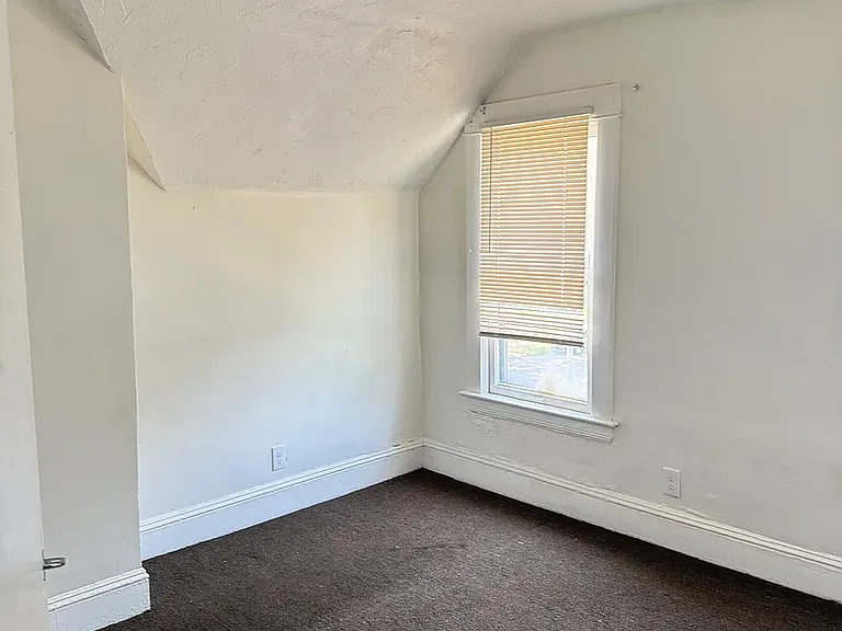 10207 Ostend Ave #3 — Photo 5
