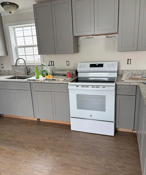 8 Cadillac Dr — Photo 11
