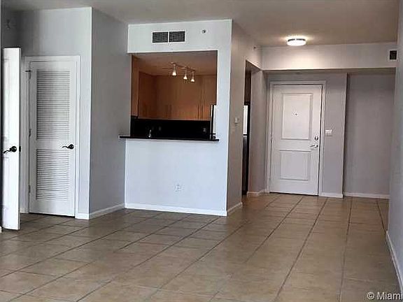 3rd image of 511 SE 5th Ave APT 2203
