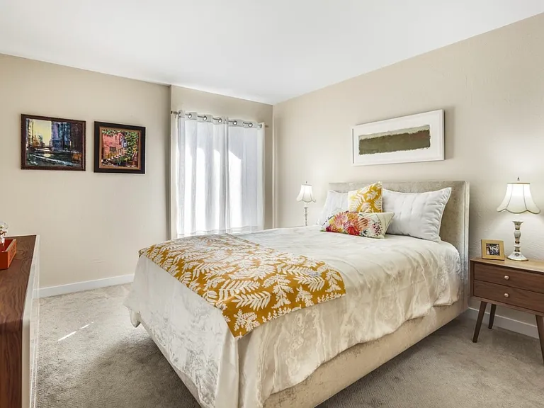 1050 E Ramon Rd #0 — Photo 9