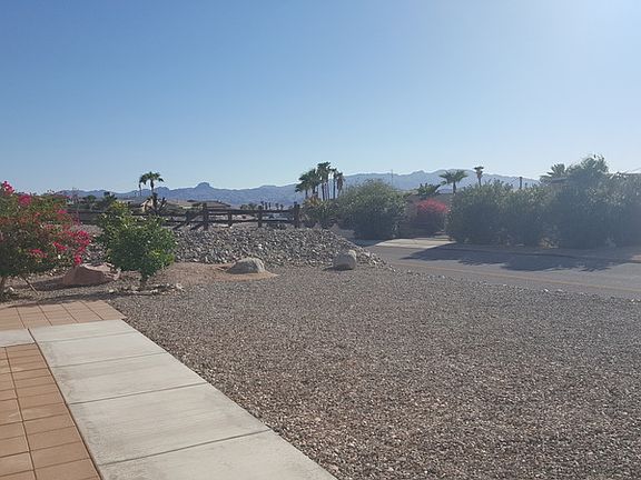 2nd image of 2422 Pima Dr S
