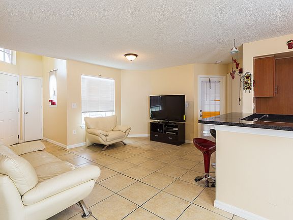 5th image of 441 Fountainhead Cir Unit 173