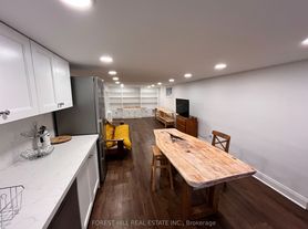 29 Whitehall Rd, Toronto, ON