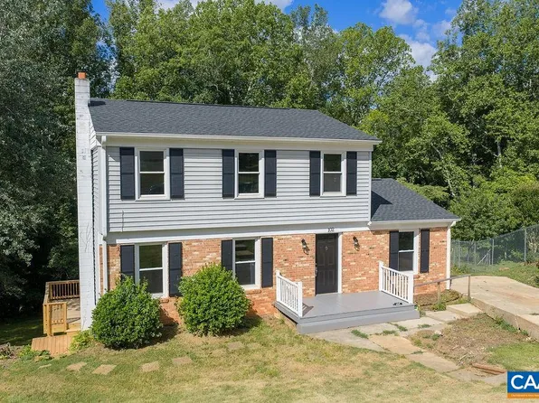 102 Dorset Ct, Charlottesville, VA 22911