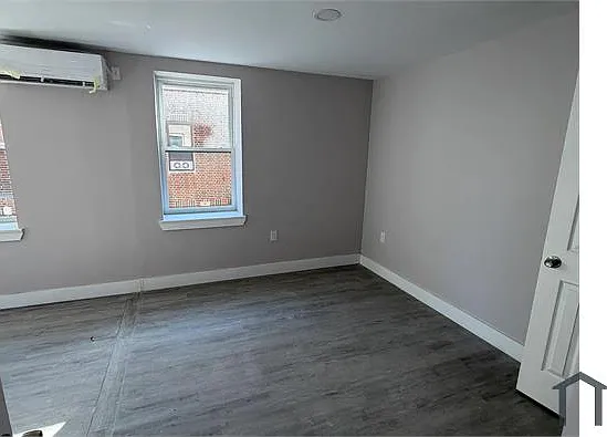 2797 Webb Ave #3A — Photo 5