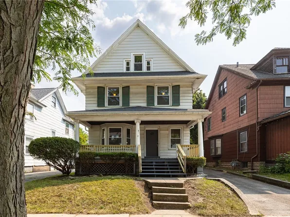 287 Cedarwood Ter, Rochester, NY 14609