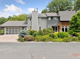 8777 Walton Oaks Dr, Bloomington, MN 55438